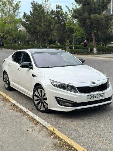 Kia K5-14