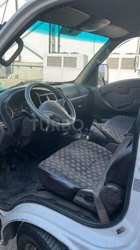 Hyundai H 100-7