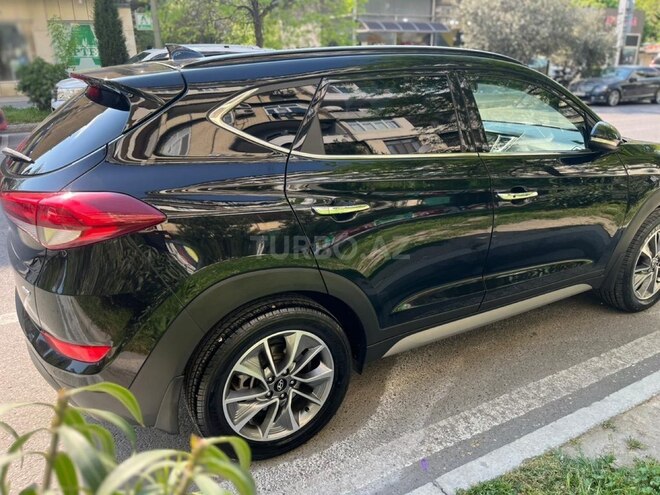 Hyundai Tucson-5