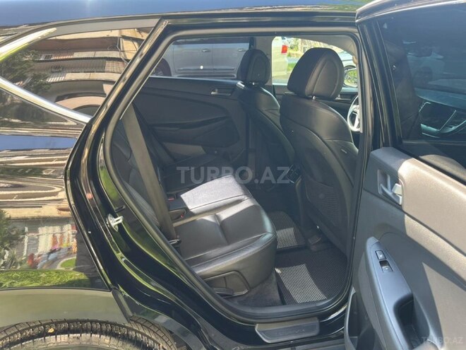 Hyundai Tucson-15