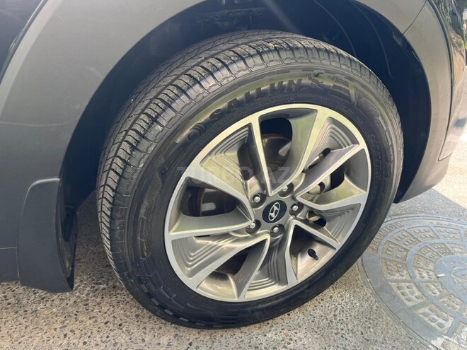 Hyundai Tucson-18