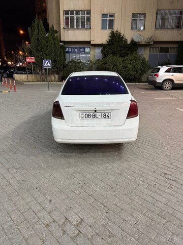 Daewoo Gentra-4