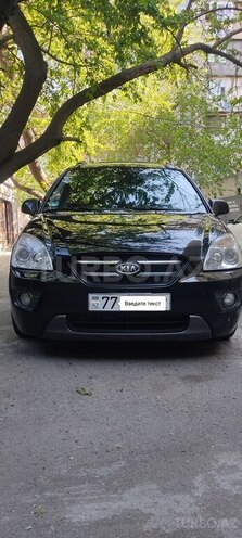 Kia Carens-1