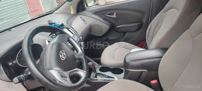 Hyundai ix35-5
