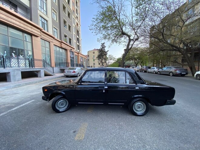 LADA (VAZ) 2107-5