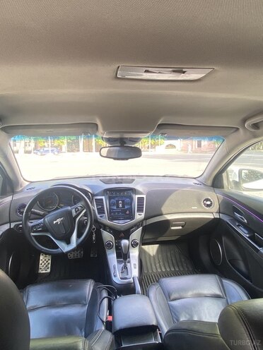 Chevrolet Cruze-7