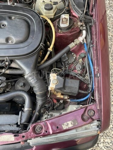 Mercedes 190-12