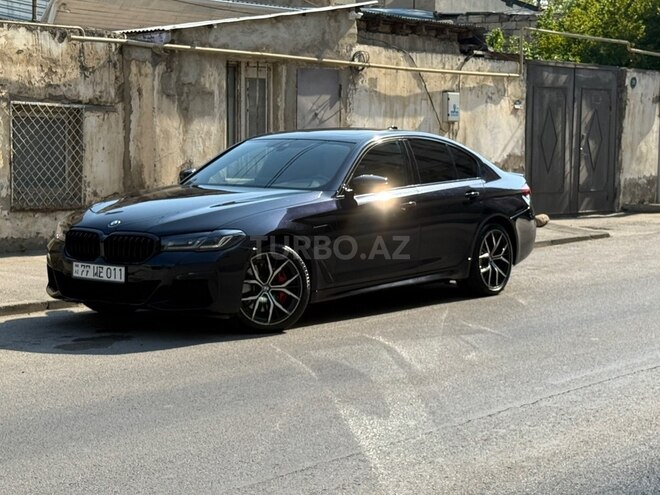 BMW 530e-3