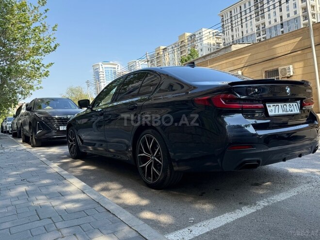 BMW 530e-7