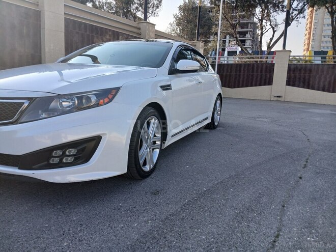 Kia Optima-4