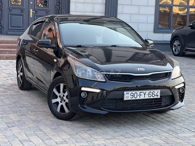 Kia Rio-1