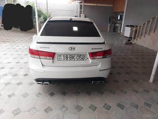 Hyundai Sonata-2