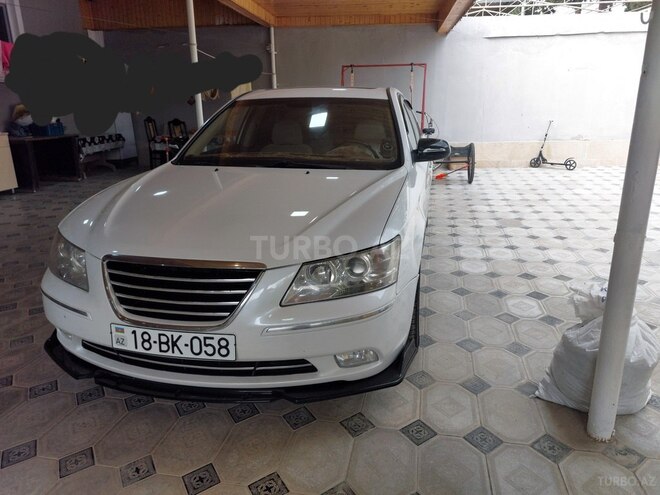 Hyundai Sonata-4
