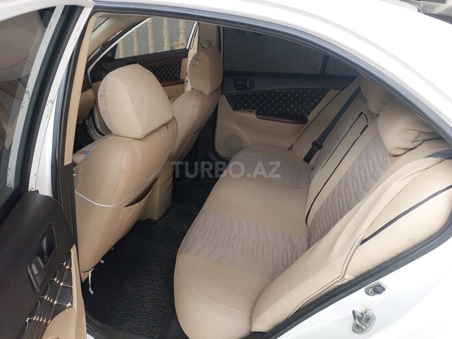 Hyundai Sonata-6