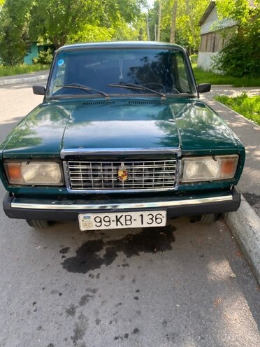LADA (VAZ) 2107-1