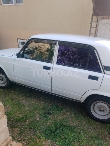 LADA (VAZ) 2107-5