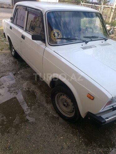 LADA (VAZ) 2107-8