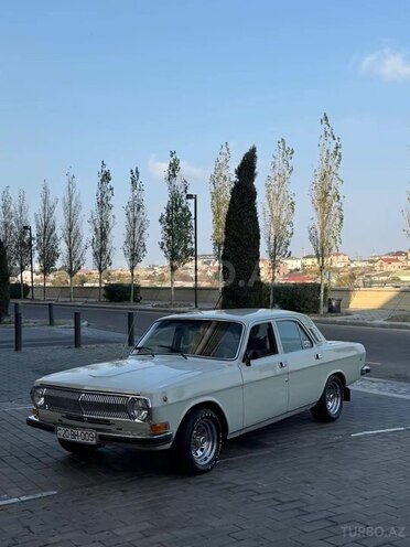 GAZ 24 "Volga"-1