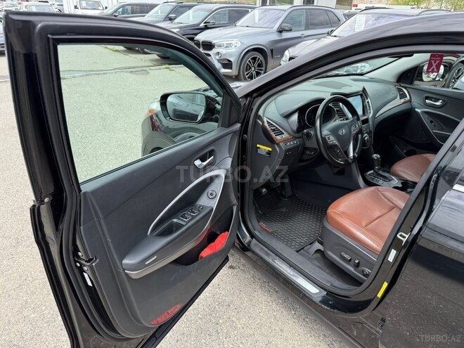 Hyundai Santa Fe-14