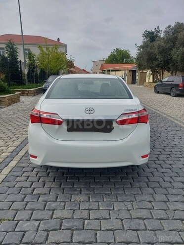 Toyota Corolla-2