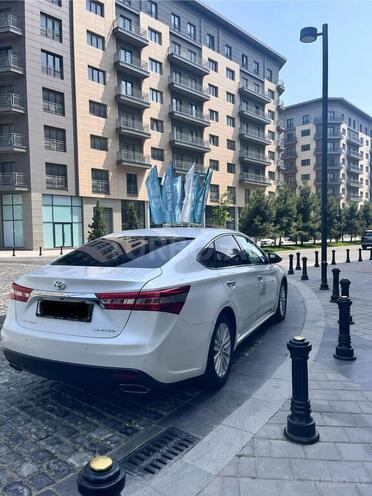 Toyota Avalon-2