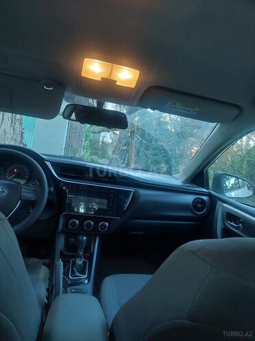 Toyota Corolla-9