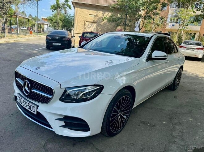 Mercedes E 220 d-9