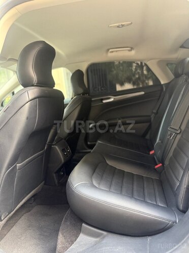 Ford Fusion (North America)-19