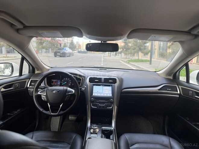 Ford Fusion (North America)-17