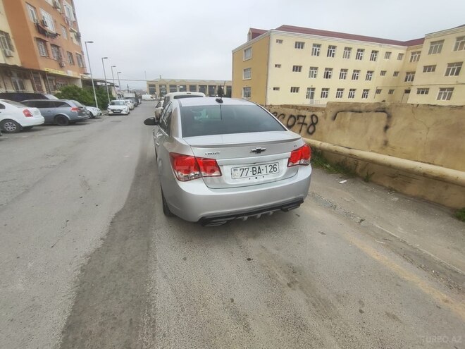 Chevrolet Cruze-3