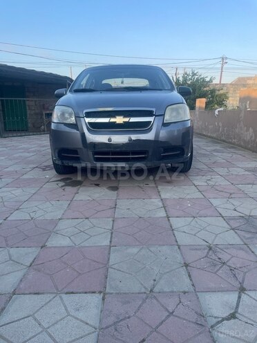 Chevrolet Aveo-1