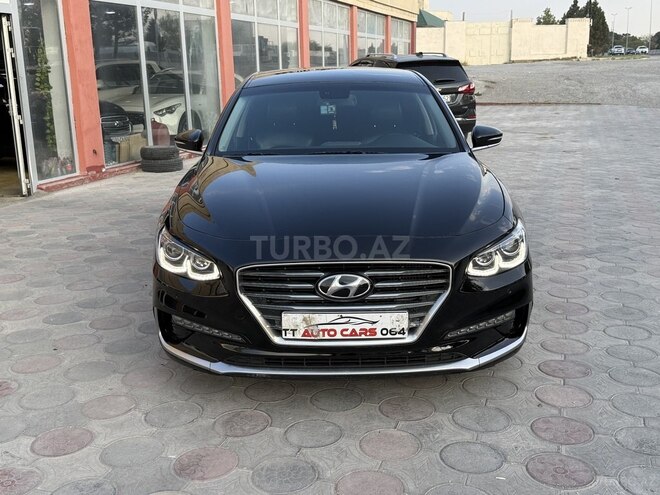 Hyundai Grandeur-1