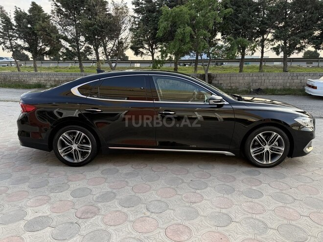Hyundai Grandeur-9