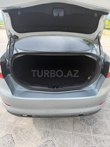Ford Mondeo-16