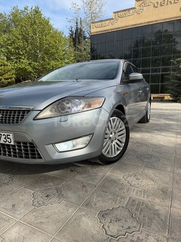 Ford Mondeo-10