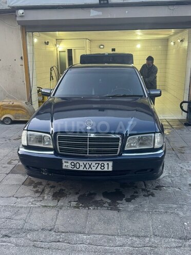 Mercedes C 240-3