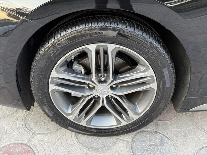 Hyundai Grandeur-26