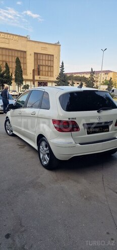 Mercedes B 200 2010, 214,000 km - 2.0 л - Sumqayıt