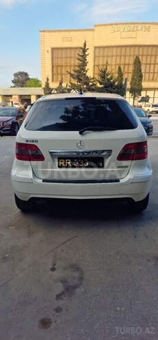 Mercedes B 200 2010, 214,000 km - 2.0 л - Sumqayıt