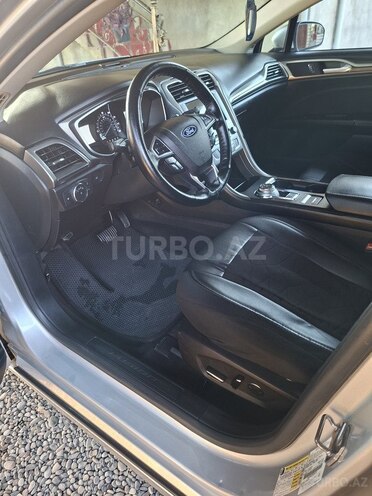 Ford Fusion (North America)-8