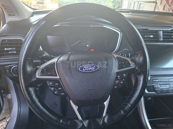 Ford Fusion (North America)-10