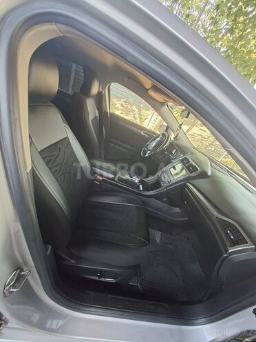 Ford Fusion (North America)-16