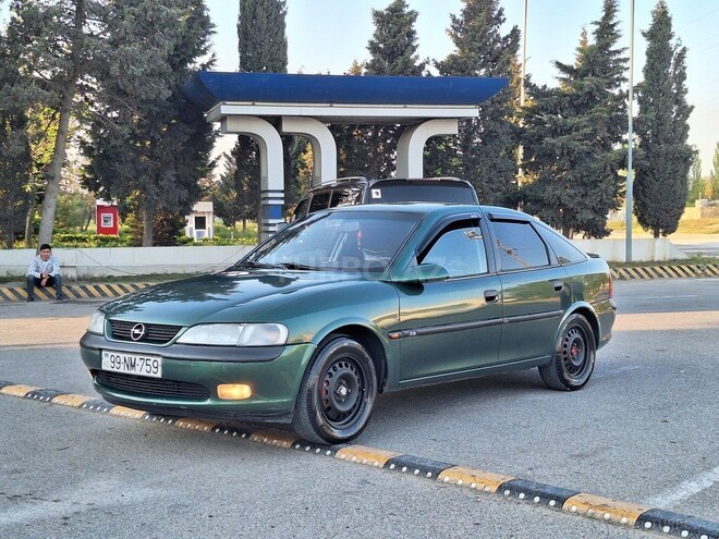 Opel Vectra-3