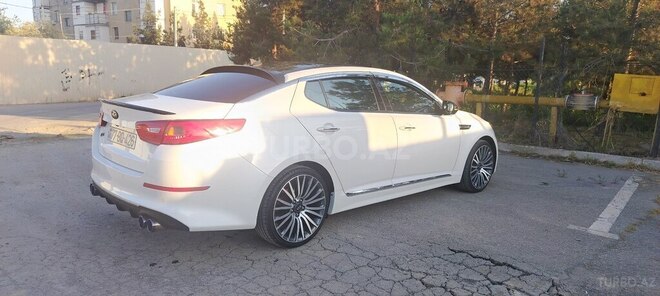 Kia K5-7