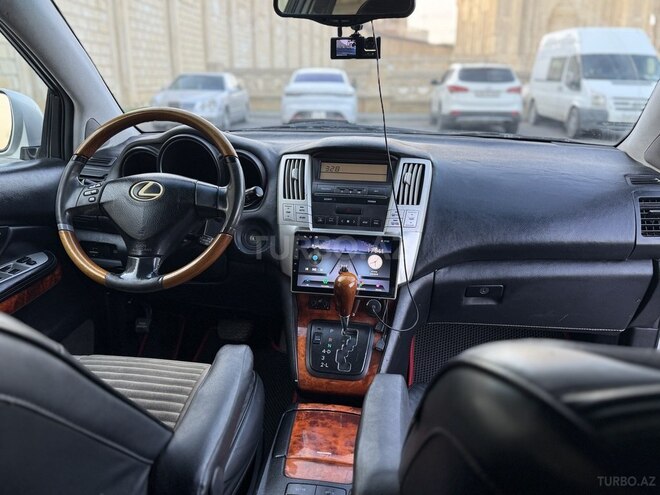 Lexus RX 330-7