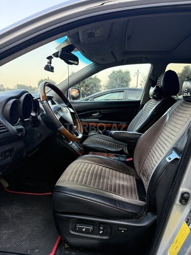 Lexus RX 330-8