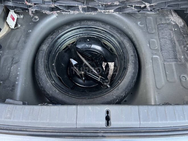 Toyota Prius-2