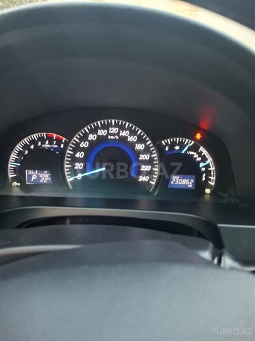 Toyota Camry-7