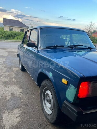 LADA (VAZ) 2107-5