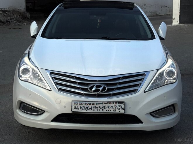 Hyundai Azera-1